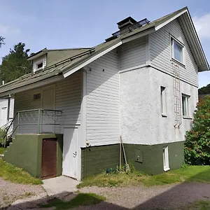 Guest house Kalle's Unluxury Cl0sed From 1st Of Feb 2025