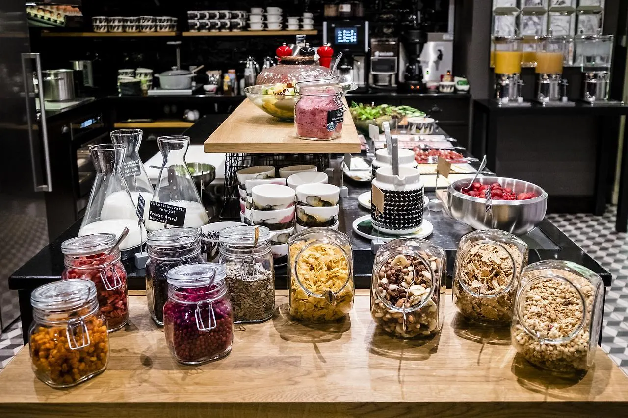 Hotel F6 Helsinki